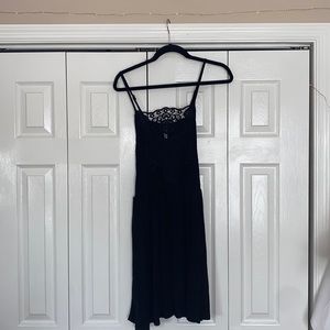 very stretchy black lace dress🌚